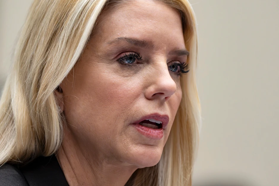 Pem Bondi nakon saslušanja u Kapitolu 11. februara