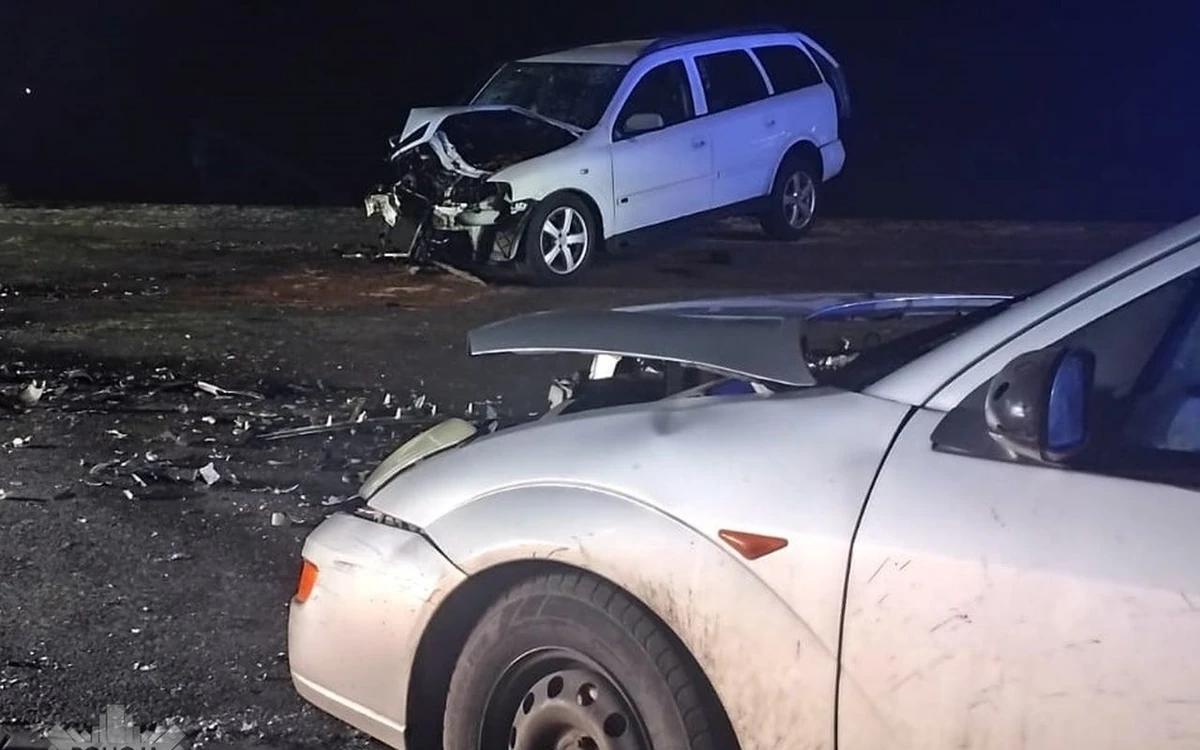  Spowodował wypadek. Nie miał uprawnień, ale za to nogę w gipsie