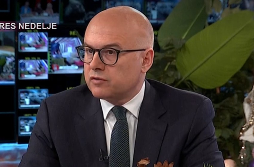 Ministar odbrane Miloš Vučević