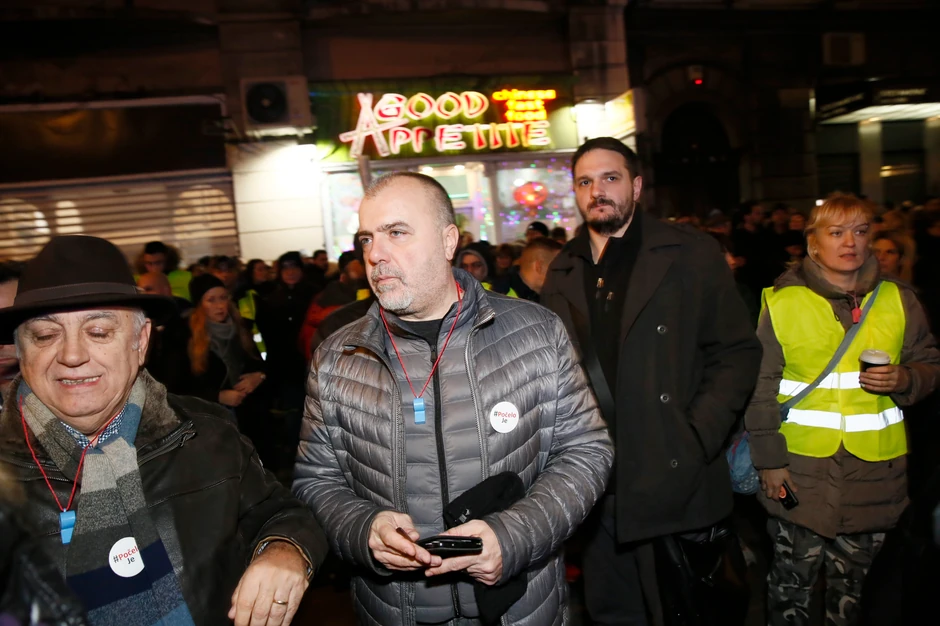 Tu je i glumac Nikola Kojo