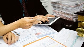 Czy przedawnienie zobowiązania podatkowego wpływa na obowiązek wystawienia faktury korygującej