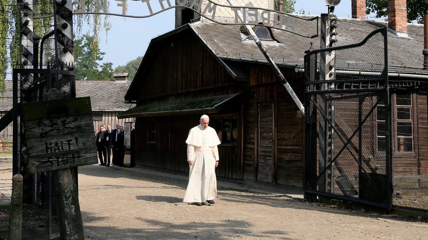 ŚDM 2016 w Krakowie. Papież Franciszek odwiedził Auschwitz