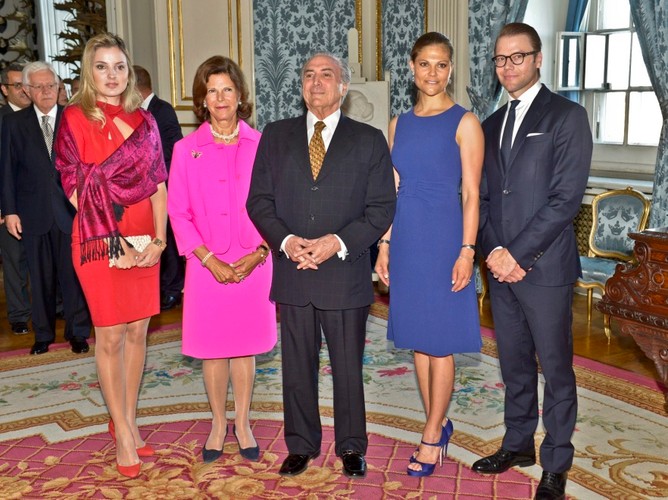 Szwedzka rodzina królewska oraz Marcela Tedeschi Araujo Temer i Michel Temer - wiceprezydent Brazylii