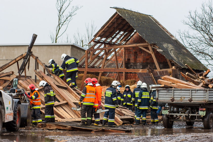 Mieszkańcy podliczają straty po wtorkowej wichurze