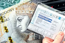 Masz takie tablice? Obowiązkowa opłata przekroczy 1000 zł