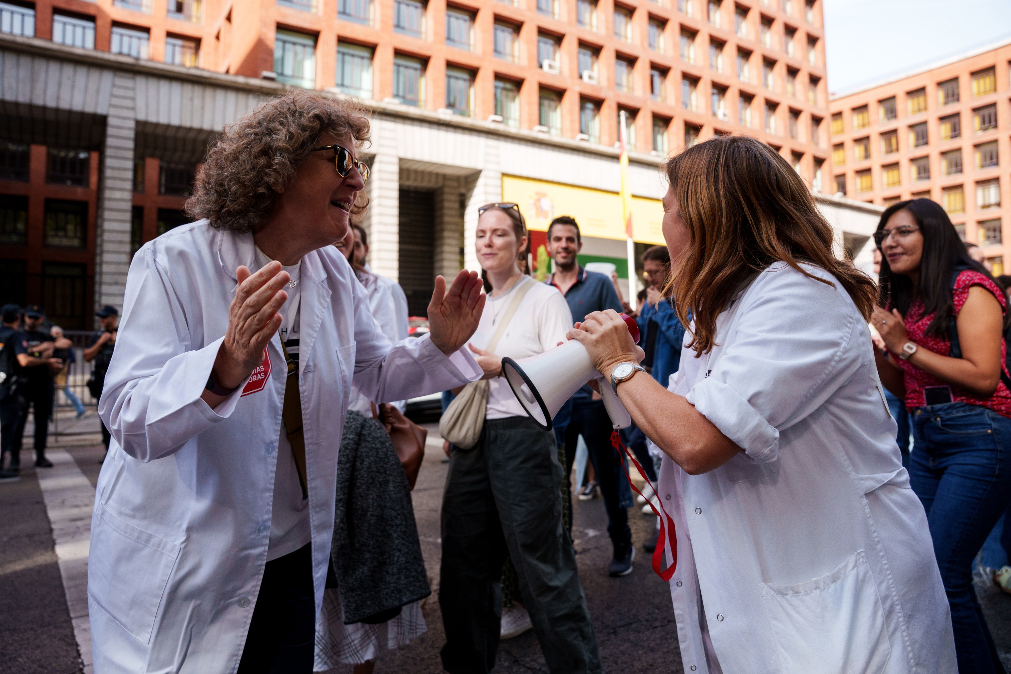 Los médicos vuelven a las calles hoy en Madrid y Oviedo contra Sanidad