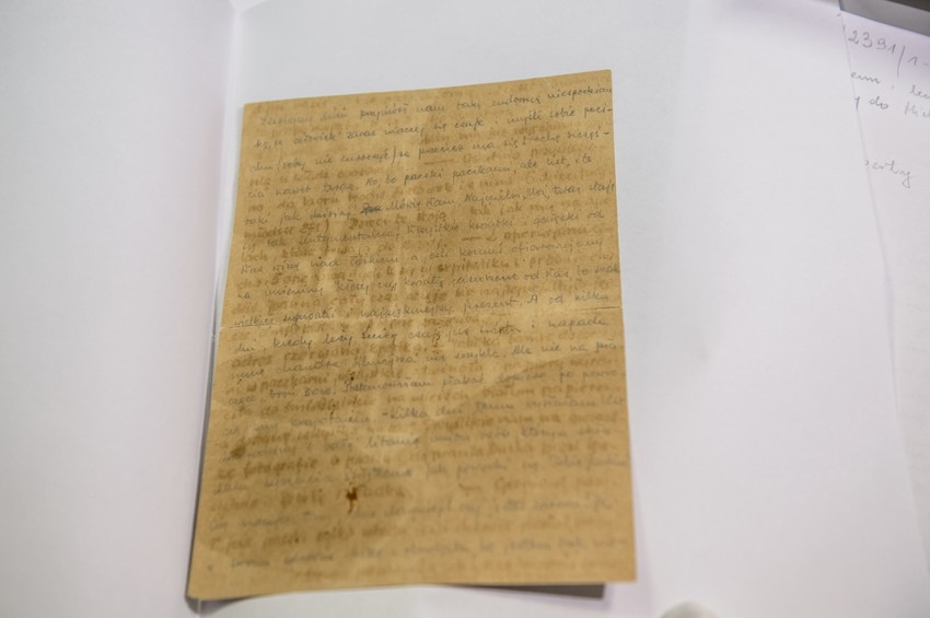 Šifrovane poruke iz logora