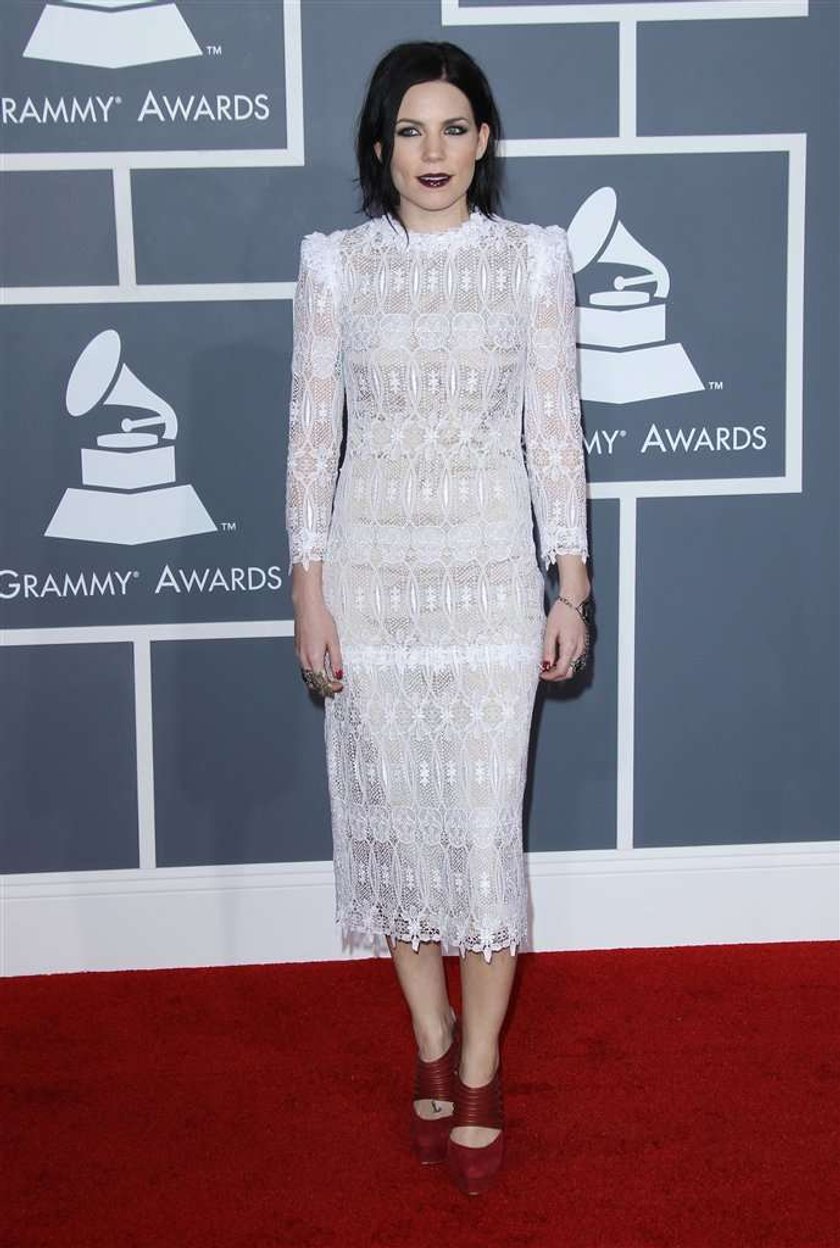 Kreacje gwiazd Grammy 2012