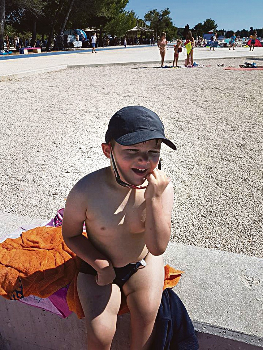 Neki mališani prvi put su bili na moru