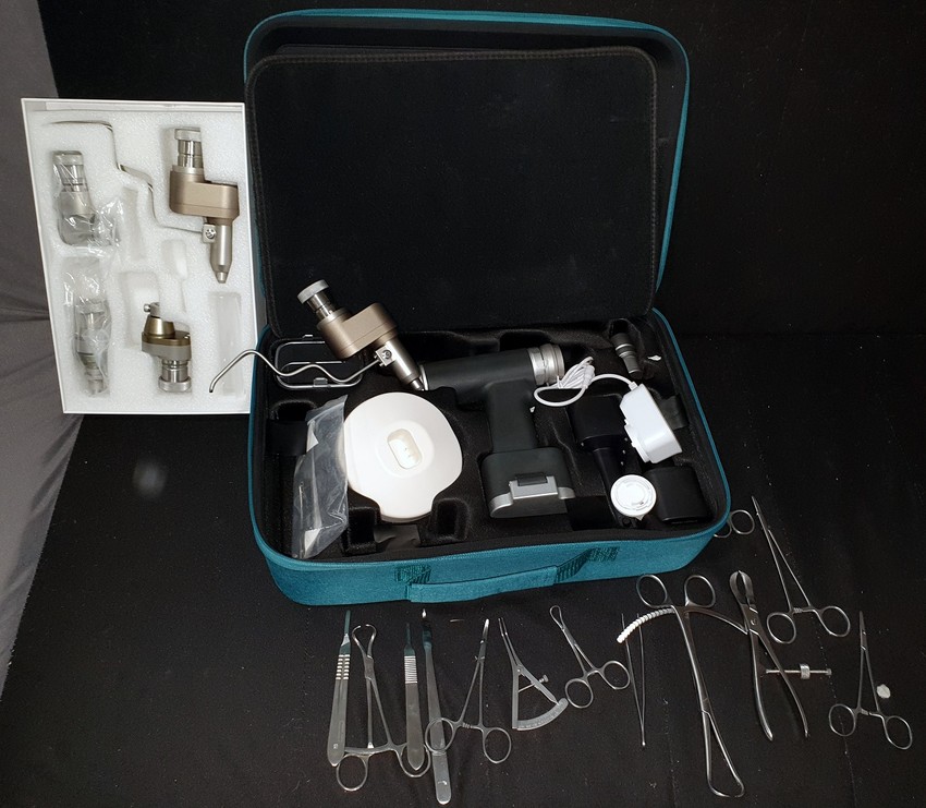 Zaplenjena oprema za veterinare