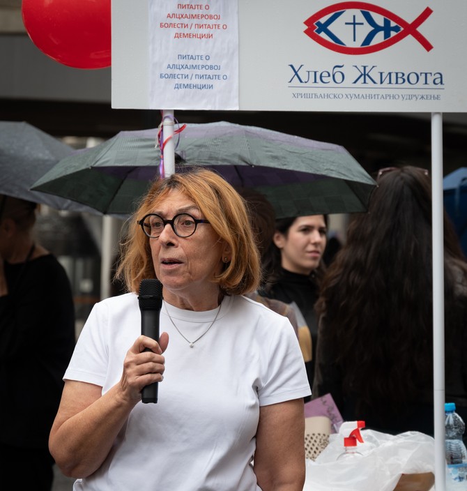 Prof. dr Elka Stefanova