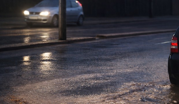 Pukla cev u Vojvode Stepe u Beogradu