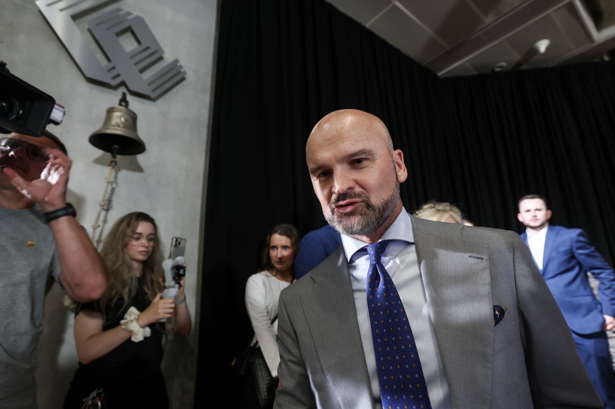 Tajemniczy oferent chce przejąć biznes "króla paczkomatów". Tak zaczynał założyciel InPostu