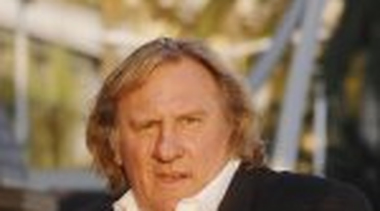 Betegsége miatt hagyta ott a forgatást Depardieu 