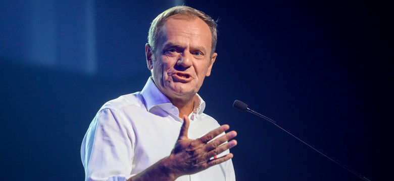 Tusk o 4 pytaniu referendalnym. "Właściwe pytanie powinno brzmieć..."