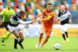 Szczęsny puścił jednego gola, Ronaldo strzelił dwie bramki, Inter zdetronizował Juventus