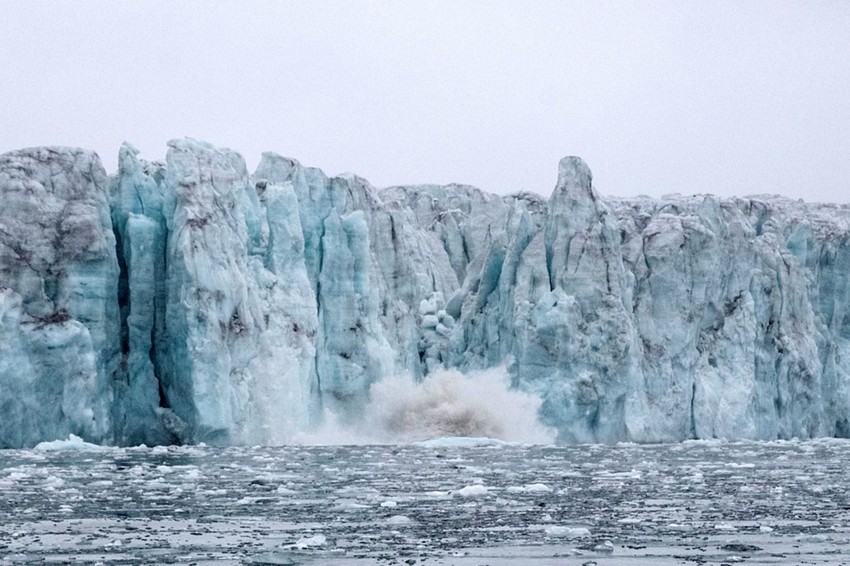 Urušavanje glečera u arhipelagu Svalbard 30. avgusta 2024.