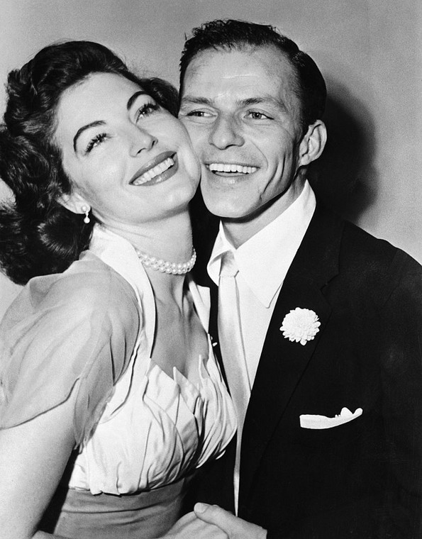 Frank Sinatra i Ava Gardner na zdjęciu ślubnym (1951)