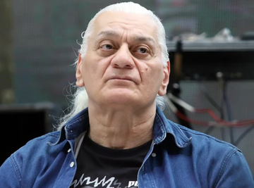 Njih dvoje žive sa Futom nakon smrti supruge i sinova: "Provodim vreme sa njima 24 časa..."