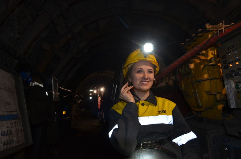 Jeśli nagle się zgubię lub zacznę czuć się niepewnie, mężczyźni mnie uspokajają - mówi Karina