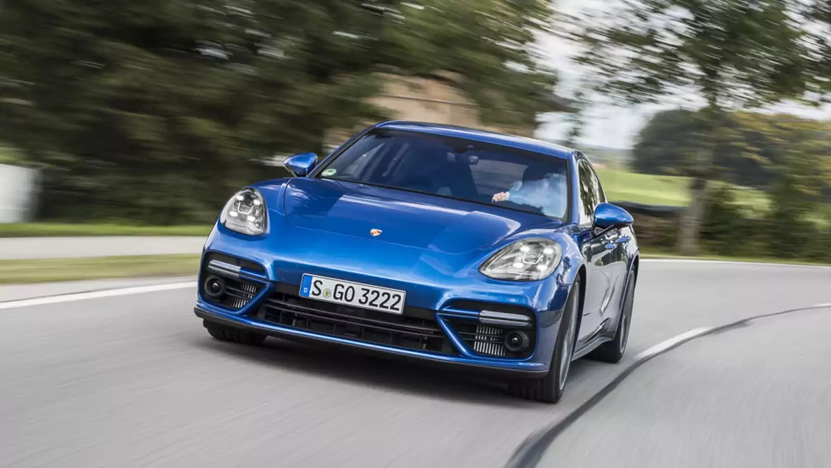 Porsche Panamera Turbo - władca lewego pasa i toru