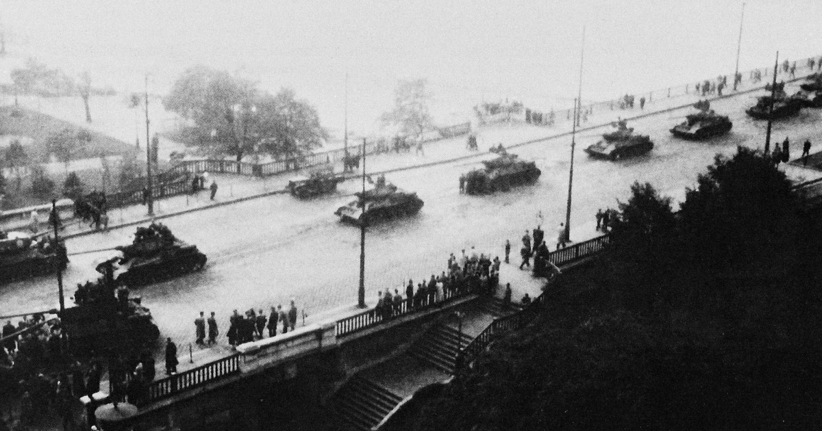 Így fojtotta vérbe a szovjet invázió a magyar forradalmat