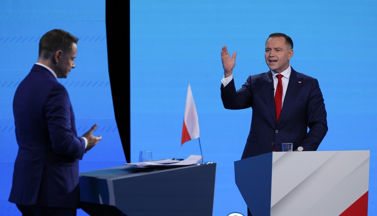 Tusk chwalił się udziałem w ustawkach". Zaskakujące słowa podczas debaty 