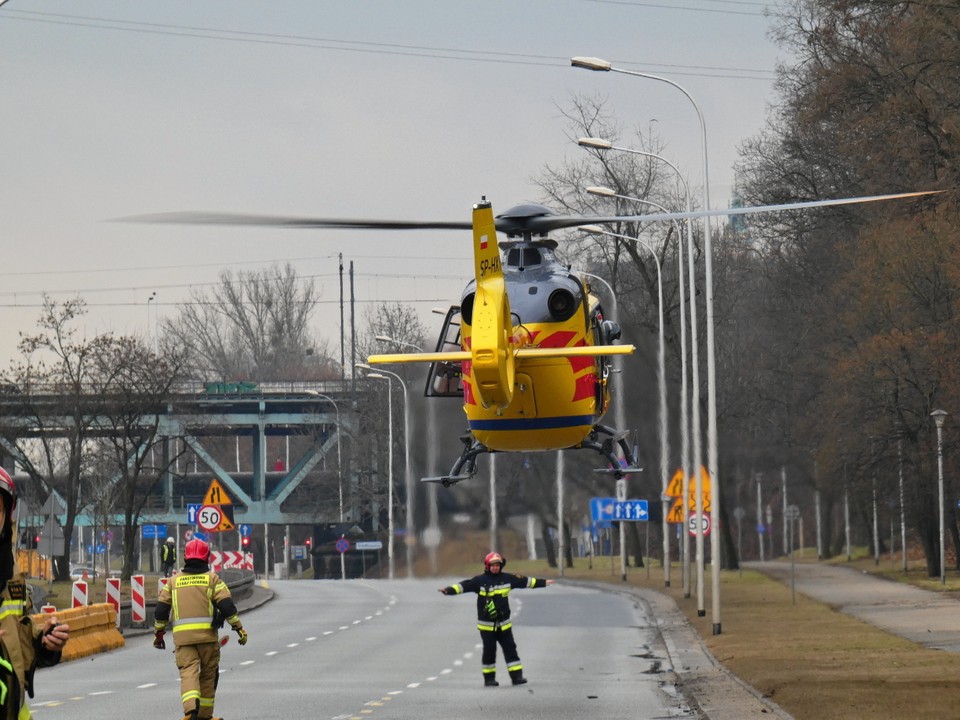 Śmigłowiec LPR na Wisłostradzie