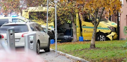 Atak w Oslo. Napastnik ukradł ambulans i wjechał w ludzi