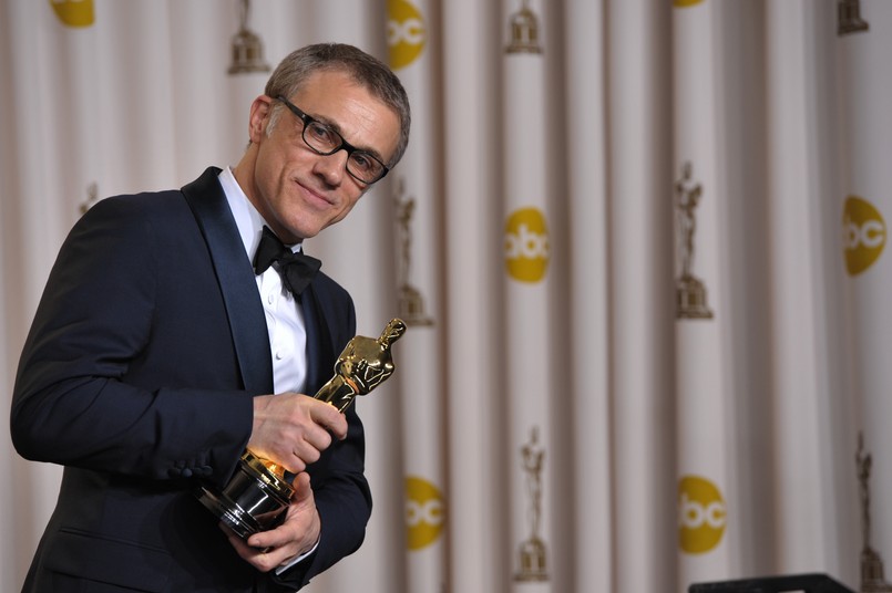 Christoph Waltz urodził się w Wiedniu, jako syn scenografów i wnuk aktora. Od razu zdecydował się na studiowanie aktorstwa. Jest absolwentem wiedeńskiego Max Reinhardt Seminar oraz Lee Strasberg Theatre and Film Institute w Nowym Jorku. Często grał w teatrze, na ekranie debiutował w 1977 roku i do 1993 grywał mniej więcej w jednym filmie rocznie