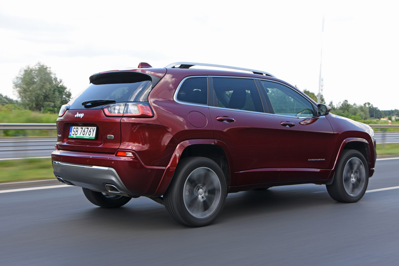 Jeep Cherokee Overland – terenówka na luksusowo