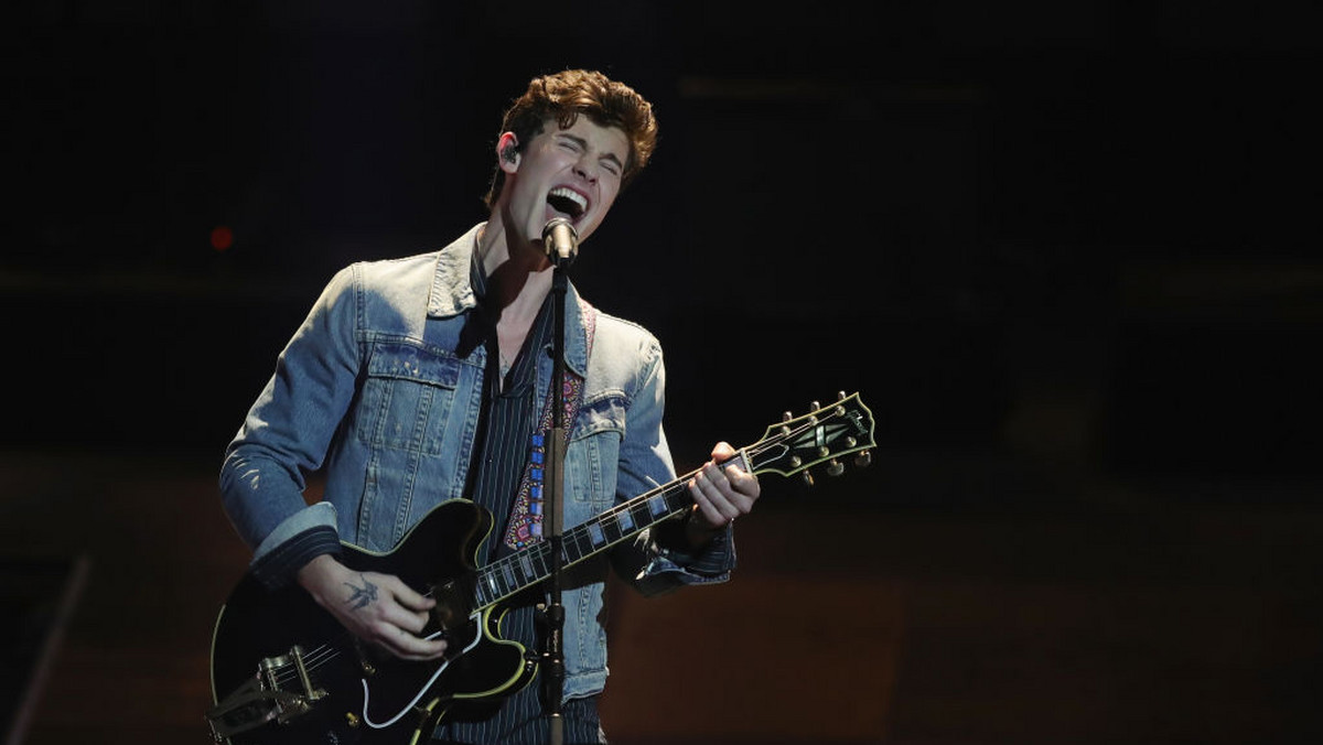 Shawn Mendes przyjedzie do Polski. Idol nastolatek zagra koncert 2 kwietnia 2019 roku w krakowskiej Tauron Arenie.
