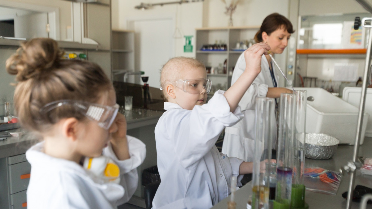 7-letni Franek chciał zostać chemikiem. Dzięki wolontariuszom trójmiejskiego oddziału Fundacji Mam Marzenie i Politechnice Gdańskiej oraz Uniwersytetowi Gdańskiemu jego marzenie spełniło się. Chłopiec spędził dwa dni w laboratorium, przeprowadzając chemiczne eksperymenty. Na koniec otrzymał honorowy certyfikat potwierdzający zostanie prawdziwym chemikiem.