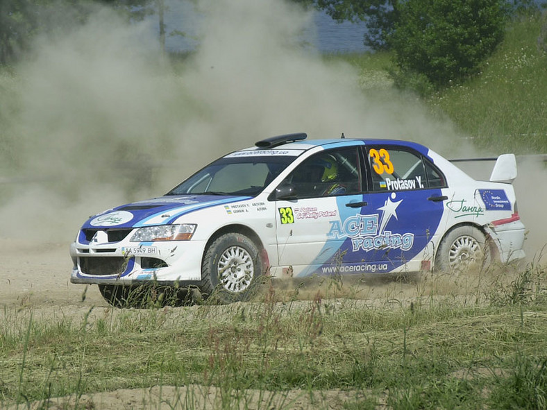 Rajd Polski 2007: wypadek Dudy, kurz i emocje (fotogaleria)