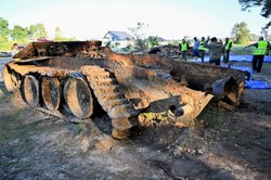 Wrak niemieckiego czołgu Bergepanther trafił do Muzeum Wojska Polskiego. "Absolutny unikat"