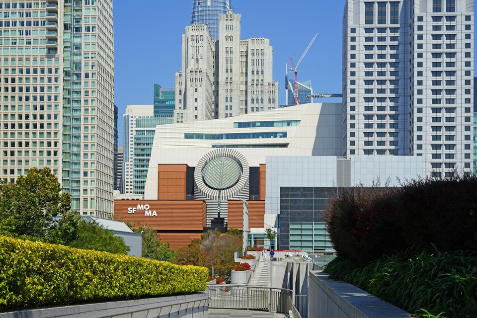 Rozbudowa San Francisco Museum of
Modern Art (San Francisco, USA)
- 305 mln