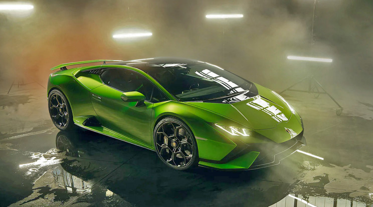 Lamborghini márkaarculatnak megfelelő saját betűtípust is készítettek / Fotó: Lamborghini