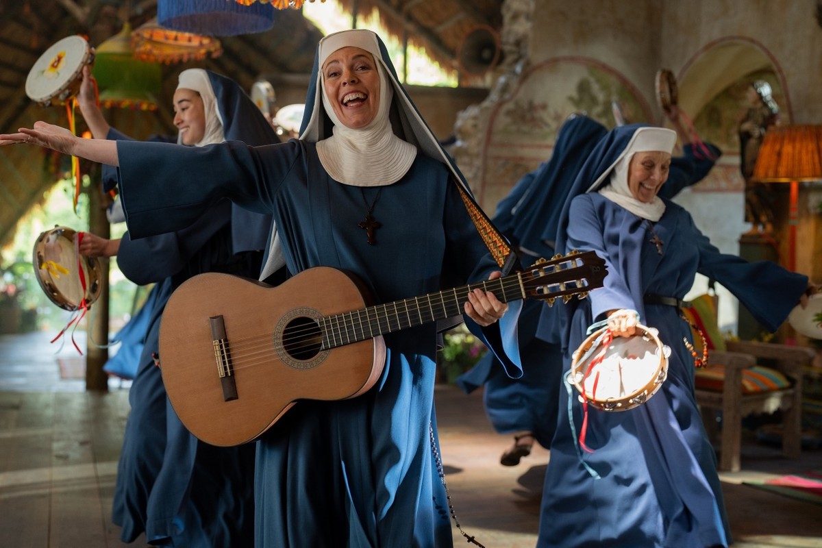 Olivia Colman w filmie "Paddington w Peru"