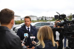 Trzaskowski: Usunięcie awarii systemu przesyłowego do "Czajki" - absolutnym priorytetem