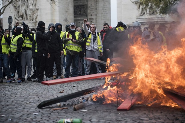 Protest żółtych kamizelek