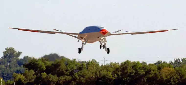 Dron-tankowiec Boeing MQ-25 ma już za sobą pierwszy lot