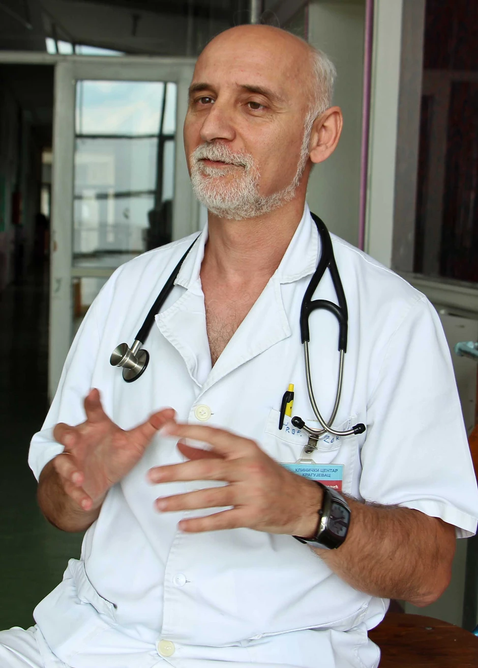 Dr Zoran Igrutinović