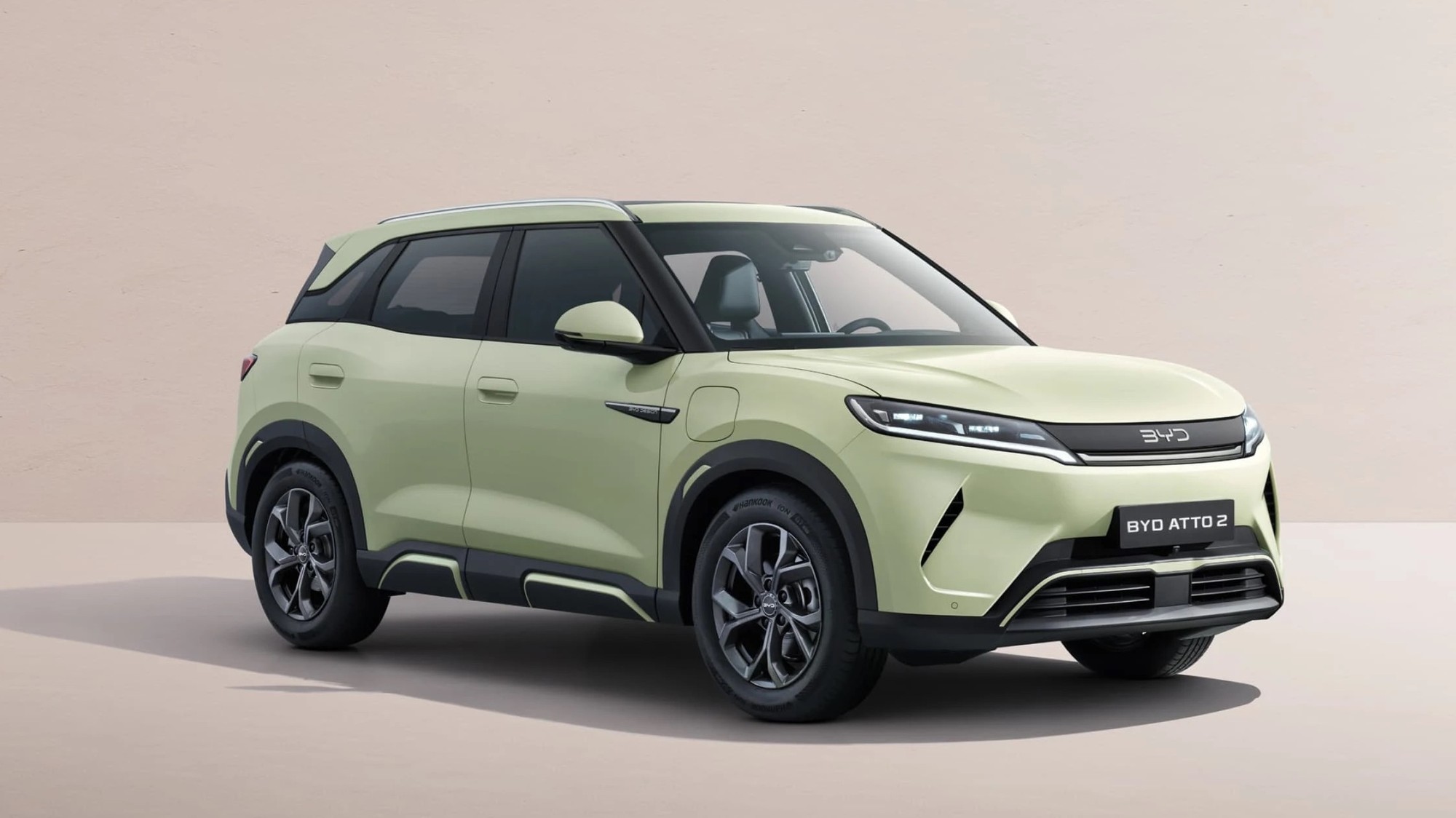 Čínske autá môžu výrazne zlacnieť aj u nás. BYD ide vyrábať autá v Maďarsku