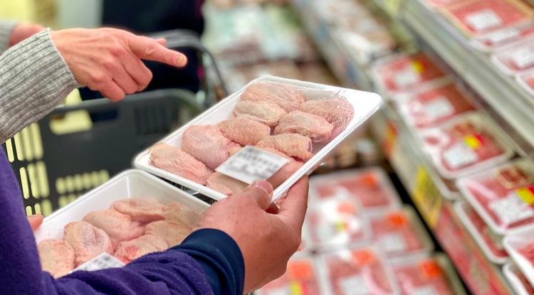 Ennyibe kerülnek a húsok most Fotó: Shutterstock