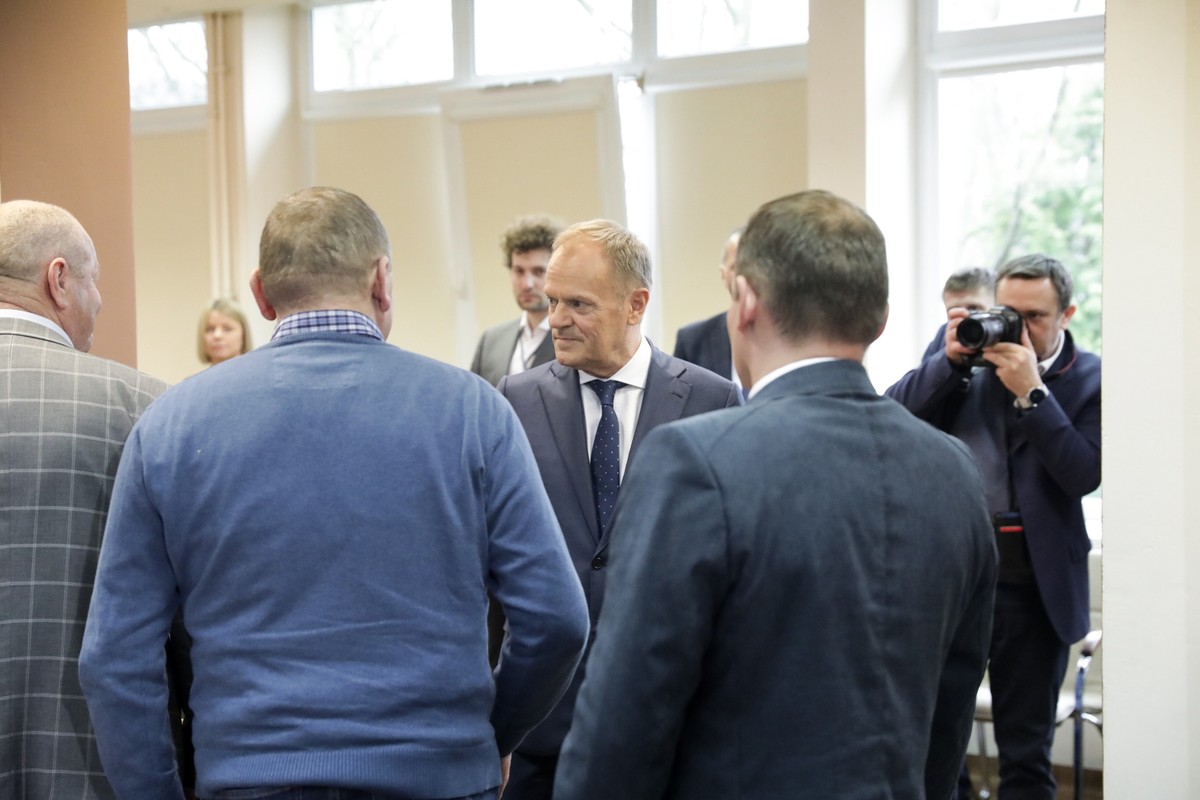 Premier Donald Tusk podczas szczytu rolniczego w Centrum Dialog w Warszawie