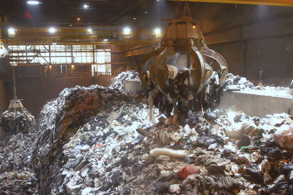 Nowy Jork produkuje i eksportuje 3,2 mln ton śmieci rocznie. Co się z nimi dzieje?