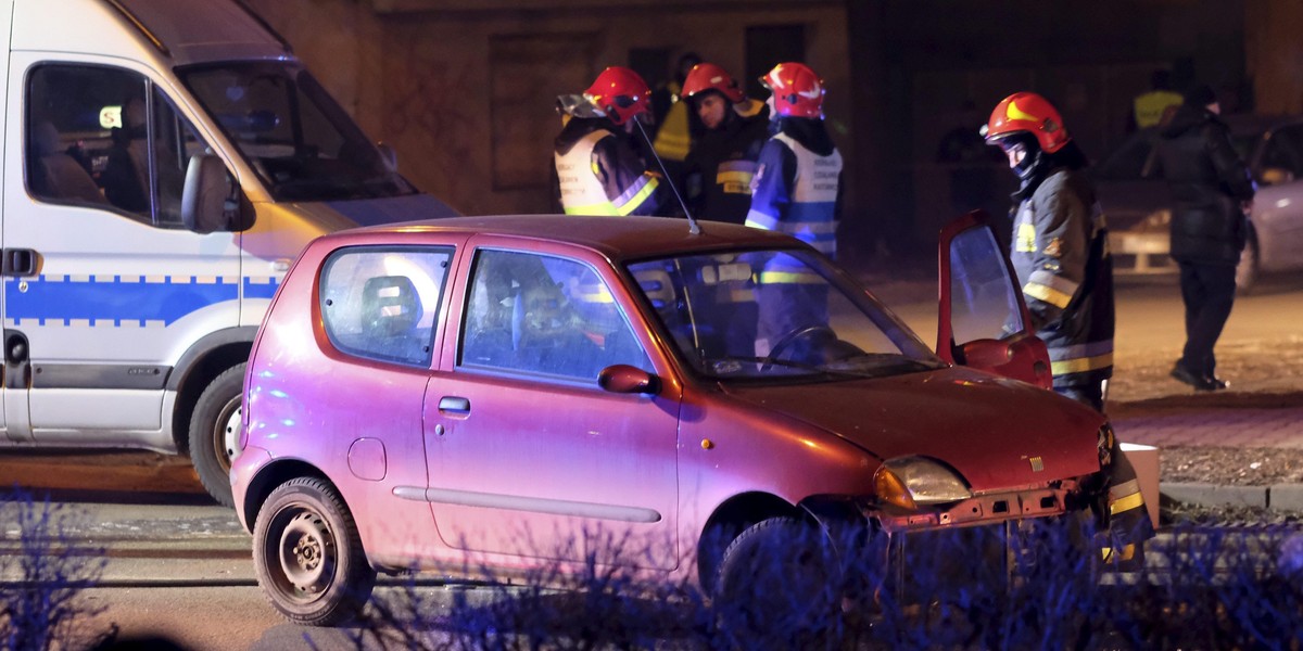 Uderzył w auto premier. Już ma zarzuty. Słusznie?