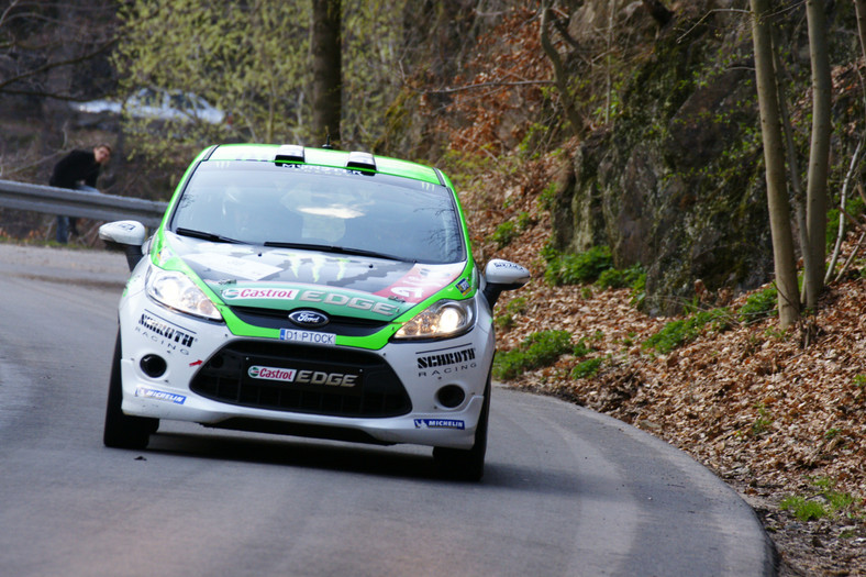 Udana inauguracja pucharu Castrol Edge Fiesta Trophy