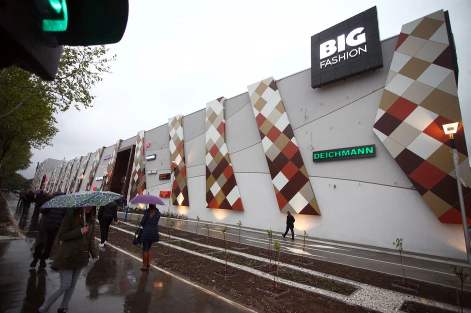 Tržni centar sa spoljnje strane