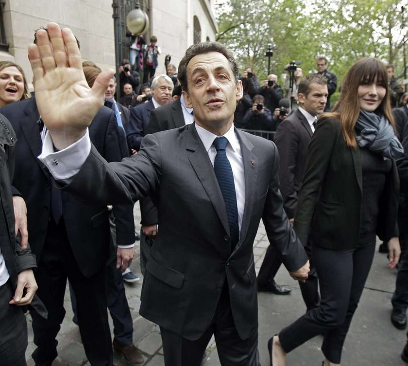 FRANCE2012-ELECTIONS-VOTE-PS-HOLLANDE